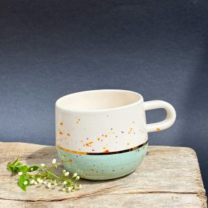 Keramička šalica za kavu ili čaj/ 250ml /24K zlatni lister - mint - Sun spot