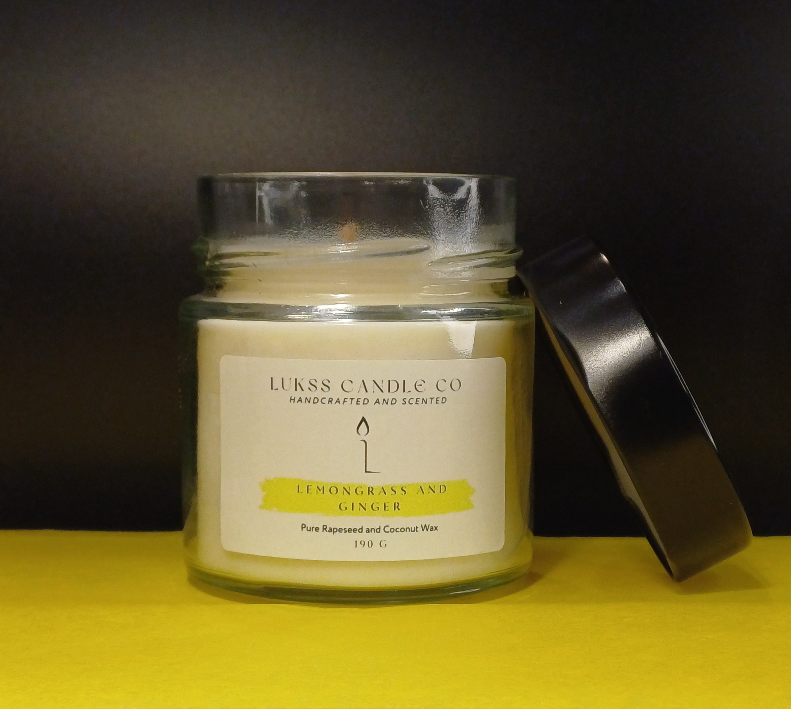 "Limunska trava i đumbir" proljetna kolekcija svijeća - istarski ručni rad 190g - Lukss Candle Co