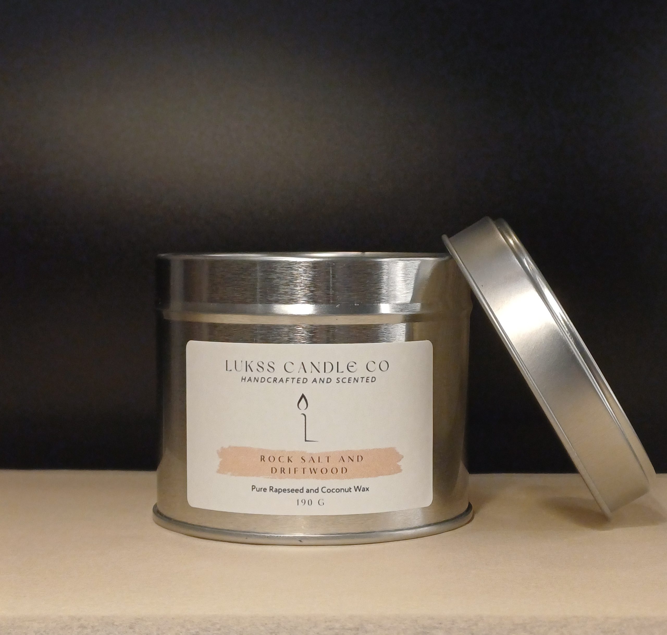 "Morska sol i naplavljeno drvo" proljetna kolekcija svijeća - istarski ručni rad 190g - Lukss Candle Co